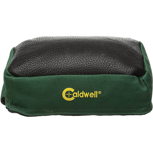 Caldwell Bench Accessory Bag No. 3 erbjuder högkvalitativ läder och polyester, snabb installation med hook and loop, och behåller sin form för optimal skjutning.