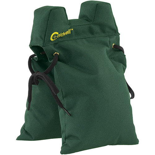 Caldwell® Blind Bag ger stöd och skydd för ditt gevär i nästan alla jaktsituationer, med snabb uppsättning för exakt skytte när stabilitet är avgörande.