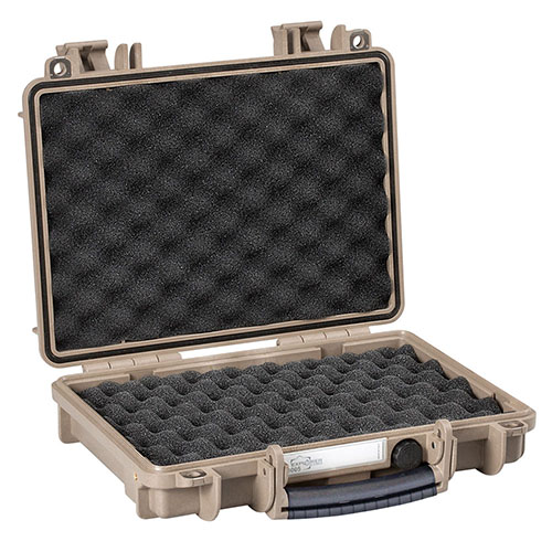 Explorer Cases 3005 erbjuder oöverträffat skydd med vattentåliga och korrosionsbeständiga material, perfekt för transport av vapen och utrustning.