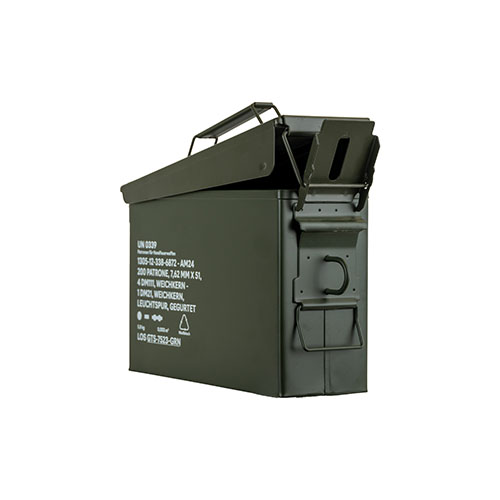 BW Ammo Can i NATO Size 1 erbjuder robust förvaring med gummitätning, låsbar design och hopfällbart handtag för enkel transport och säkerhet.