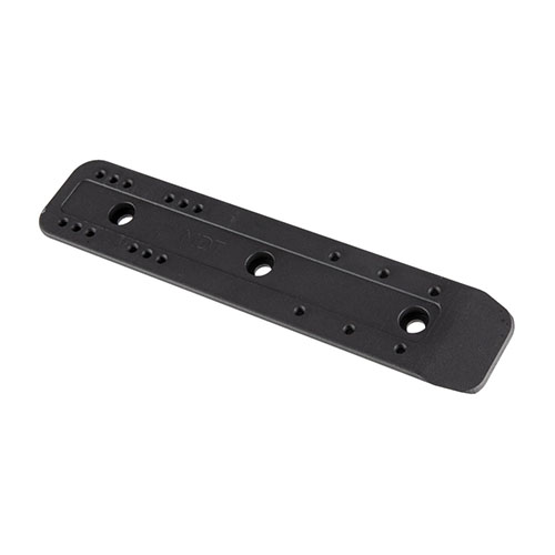MDT M-LOK ARCA Rail är perfekt för att fästa din MDT Chassis-rifle på tripods och bipods. Den är Mil-spec anodiserad och finns i flera längder.