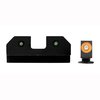 XS® R3D Night Sights erbjuder en ljusstark 3-dot tritium-design med Ember™ Glow Dot Technology, perfekt för snabb och exakt skytte i alla ljusförhållanden.