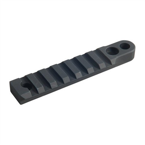 BADGER ORDNANCE PICATINNY BIPOD ACCESSORY RAIL är lätt, tillverkad av Mil-Spec aluminium och har en flush cup sling fäste för enkel bipod montering.