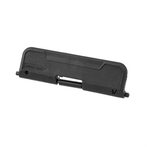 Strike Industries Ultimate Dust Cover gör det enkelt att fästa och ta bort på 5-10 sekunder, är hållbar i högdensitetspolymer och har justerbar detent.
