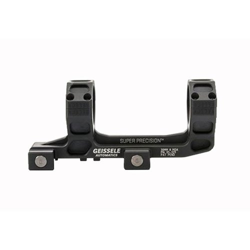 Geissele AR-15/M4 Super Precision Mount erbjuder säker montering med 1,400 lbs klämkraft, tillverkad av 7075-T6 aluminium för optimal hållbarhet och återgång till noll.