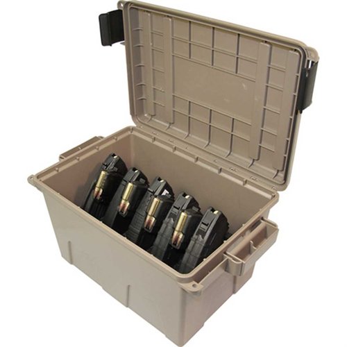 TACTICAL RIFLE MAGAZINE CANS håller upp till 9 AK-47 magasin med säkerhet, stapelbar design och lätt bärhandtag för enkel transport.
