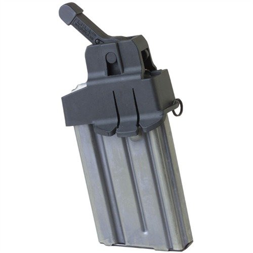Den tuffa och lätta AR-15/M16 MAG LOADER från MAGLULA LTD. sparar tid och skyddar dina fingrar, och passar perfekt i fickan för enkel användning.