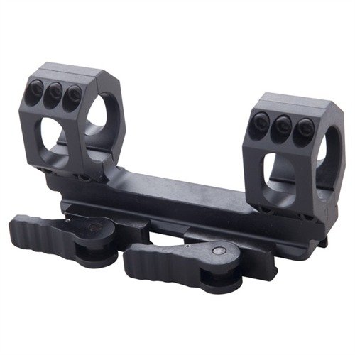 RECON-S Scope Mount erbjuder en snabbavtagbar låsmekanism som ger en säker passform på Picatinny- eller Weaver-skenor, perfekt för skytte under recoil.