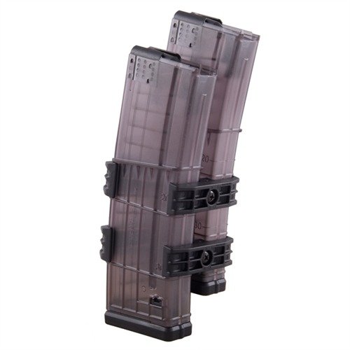 LANCER SYSTEMS AR-15/M16 L5 MAGAZINE COUPLER ger snabbare omladdningar genom att fästa en extra 30-runds magasin direkt på ditt vapen för enkel åtkomst.