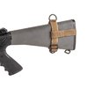 BUTTSTOCK ADAPTER från VIKING TACTICS ger en korrekt slingmonteringspunkt på fasta kolvar för gevär och hagelgevär, finns i svart eller coyote.