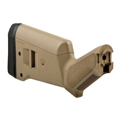 SGA® ambidextrous buttstock för Mossberg® 500/590 ger justerbar längd, förbättrad ergonomi och reducerar rekyl, perfekt för alla skjutuppdrag.