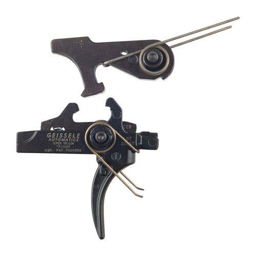 SUPER TRICON TRIGGER ger din AR-15 hög prestanda med en 2-stegs avtryckare och ett greppvänligt design för pålitlig användning i tuffa miljöer.
