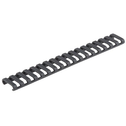 Flexibel Picatinny ladder rail panel i Santoprene™ skyddar mot smuts och skador, förbättrar grepp och kontroll, och passar enkelt på AR-15.