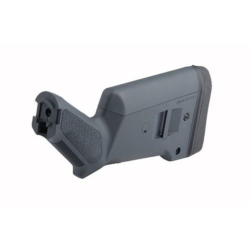 SGA Buttstock för Mossberg 500/590 erbjuder justerbar längd, ergonomiskt grepp, recoil-reducerande kuddar och sling loops, perfekt för alla användare.