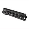AR-15/M16 MK 8 är en lätt och ergonomisk M-LOK handguard med många fästen, tillverkad av flygplansaluminium för optimal styrka och låg vikt.