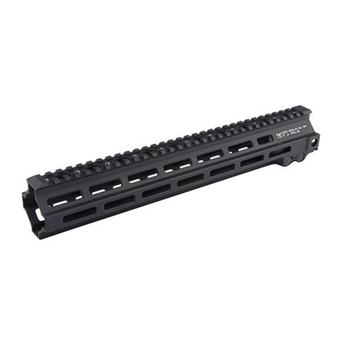 AR-15/M16 MK 8 handguard är en lätt, ergonomisk och modulär lösning med M-LOK-fästen, vilket ger styrka och flexibilitet för dina tillbehör.