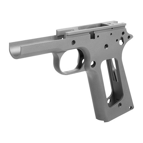 1911 CLASSIC GOVERNMENT FRAME CS är en modern reproduktion av John Brownings design, tillverkad i 4140 carbon steel för optimal prestanda och hållbarhet.