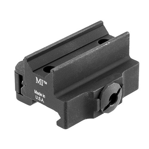 QD-montaget för Mini ACOG från Midwest Industries erbjuder smidig funktion med justerbar spänning utan verktyg, tillverkat av 6061 aluminium och väger endast 2.1 oz.