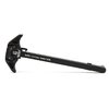 Geissele Super Charging Handle är ambidextrös, tillverkad av 7075-T6 Aluminium och hårdanodiserad i svart, vilket ger överlägsen hållbarhet och funktionalitet.