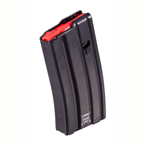 AR-15 magasin för 300 Blackout, tillverkat av aluminium med röd följare. Finns i 10, 20 och 30 skott för pålitlig prestanda.