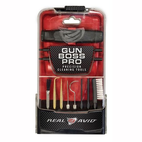 Real Avid Gun Boss Pro Precision Cleaning Tools erbjuder specialdesignade verktyg för att effektivt ta bort kolavlagringar, inklusive skrapor och borstar i ett praktiskt fodral.
