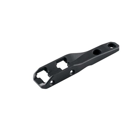 Magpuls M-LOK Extended Cantilever Scout Mount möjliggör en framåtriktad montering av ficklampor, vilket frigör handguardsutrymme och minimerar skuggor.