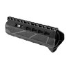 BCMGunfighter PKMR KeyMod handguard erbjuder en lätt, ergonomisk och säker plattform för montering av tillbehör, med inbyggd värmeskydd och texturerad yta.