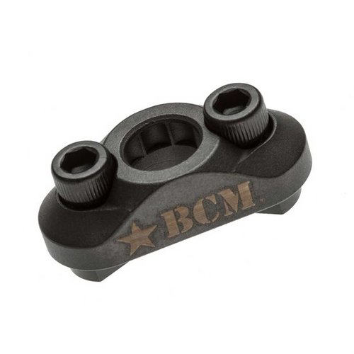 BCMGUNFIGHTER M-LOK QD Sling Mount ger en stabil och lågprofilanslutning för pushbutton sling swivels, enkel att fästa på M-LOK handguard.