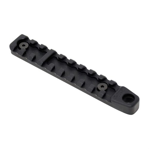 Area 419 KeyMod Improved Bipod Rail erbjuder en lättviktslösning med 43% mer fästyta, tillverkad av 7075-T651 aluminium för optimal styrka och vikt.