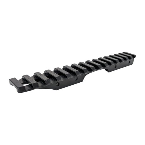 Area 419 CZ 455 Picatinny Scope Rail eliminerar skiftande sikten, är tillverkad av 7075 aluminium och har en inbyggd bubble level för exakt montering.