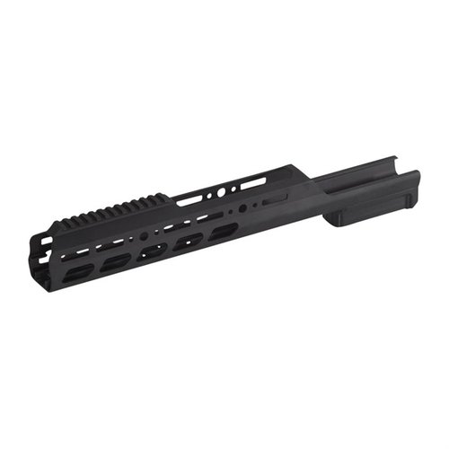 KRG:s Enclosed Forend erbjuder en lätt och funktionell design med flera fästen, perfekt för Whiskey-3 och X-ray chassin, och ger en naturlig position för ditt sikte.