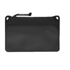 Magpul DAKA Medium Window Pouch erbjuder hållbar organisation med RF svetsade sömmar, YKK AquaGuard® dragkedja och ett praktiskt fönster för enkel åtkomst.