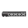 ATLAS R-ONE M-LOK handguard är lätt och hållbar, med ett slimmat profil och ett kraftfullt fäste för AR-15, perfekt för din lätta bygg.