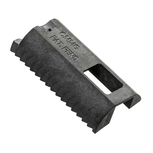 CMMG 22ARC Forward Assist Adapter Kit möjliggör enkel installation och användning av forward assist med hållbar glasfylld nylon för .22LR konverteringskit.