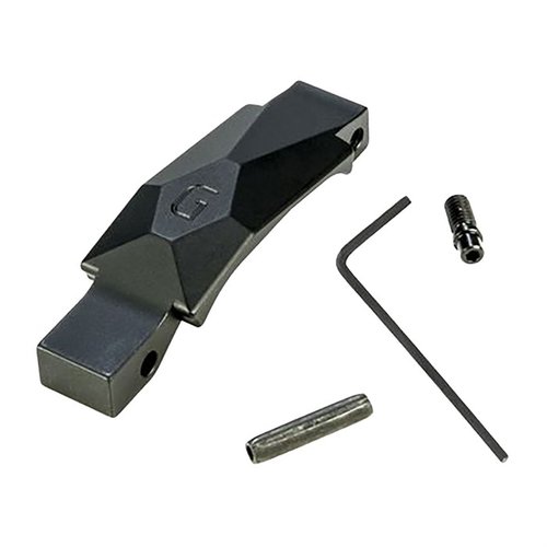 Geissele Ultra Precision Trigger Guard för AR-15 erbjuder en noggrant maskinerad yta, perfekt passform och stilren design i 7075-T6 aluminium.
