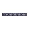 Wilson Combat AR-15 M-LOK handguard erbjuder ett lätt, starkt och kompakt design med enkel installation, perfekt för att snabbt fästa tillbehör.