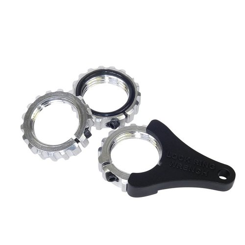 Lee ULTIMATE LOCK RINGS ger ett fast grepp utan att skada dina dies, med en O-ring för att förhindra att de lossnar under drift. Inkluderar en praktisk nyckel.