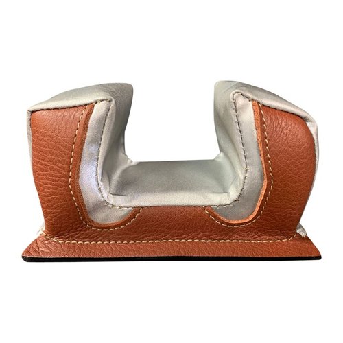 EDGEBAG STANDARD FRONT REST är en frontväska som passar Sinclair-style rests och har extra höga öron för säkerhet och stabilitet vid skytte.