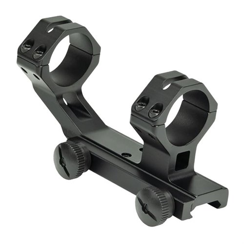 THUMB-NUT SPR MOUNT är utformad för AR-vapen med optimal höjd och framåtlutning, samt integrerad recoil lug för förbättrad precision och återställning av noll.