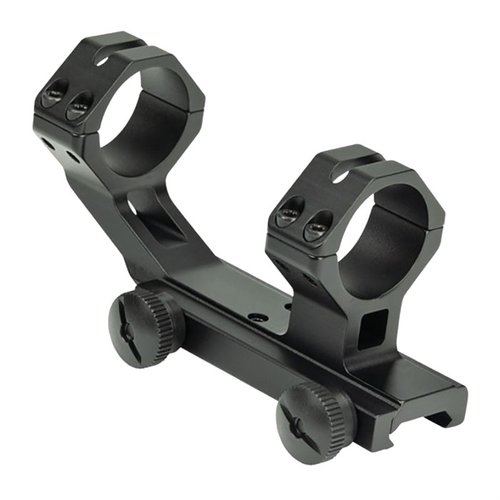 THUMB-NUT SPR MOUNT är designad för AR-vapen med optimal höjd och framåtlutning, plus integrerad recoil lug för förbättrad precision och återställning till noll.