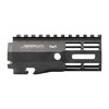 ATLAS R-ONE M-LOK handguard är lätt, hållbar och erbjuder ett slimmat profile med ett fullt picatinny rail, idealisk för din AR-15 bygg.