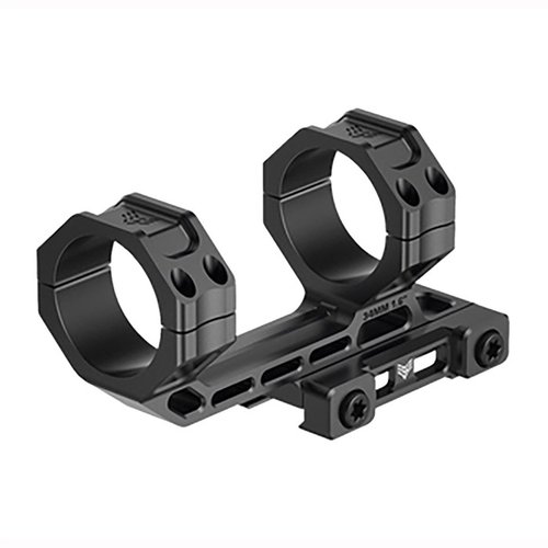 FREEDOM LIGHT CANTILEVER MOUNT är en lätt och slitstark 7075 aluminiumfäste som erbjuder perfekt ögonavstånd för LPVOs, med kraftiga T25 Torx-bultar.