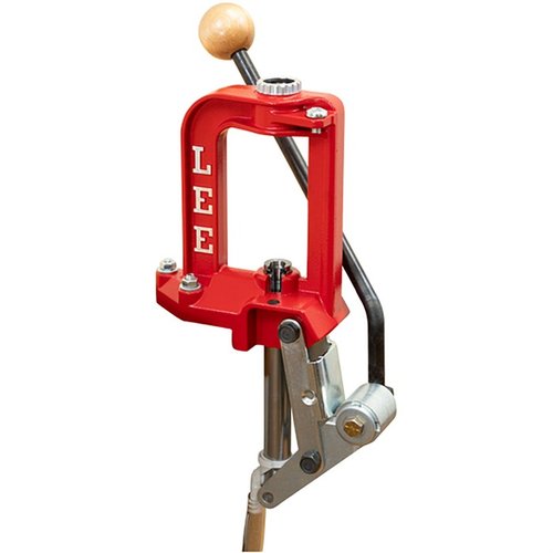 BREECH LOCK CHALLENGER PRESS är en kraftfull "O"-rampress med snabbbyte av dies, utmärkt priming och effektiv hantering av spent primers.