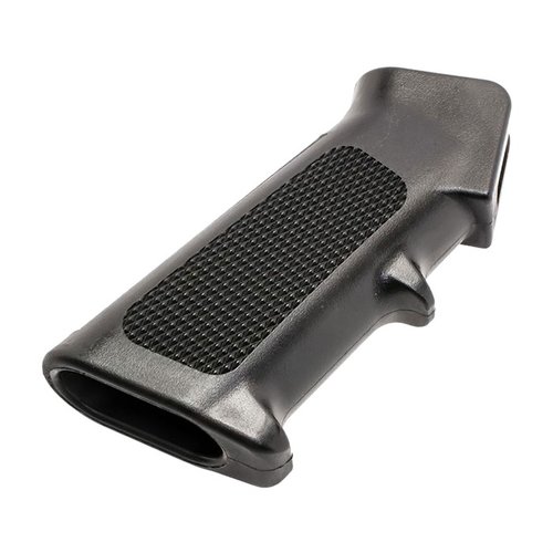 AR-15 A2 Pistol Grip från CMMG erbjuder ett ergonomiskt grepp och förbättrad kontroll för din AR-15, perfekt för både skytte och jakt.