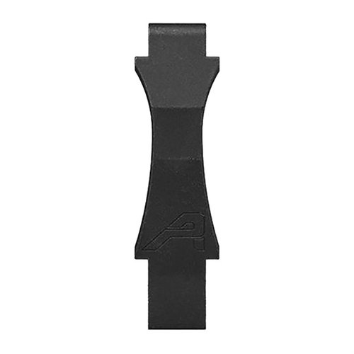 Uppgradera din lower receiver med Aero Precision Billet Trigger Guard, lätt att installera med 3 skruvar, tillverkad av 6061 billet aluminum och med stilren design.