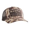 Upptäck Magpuls GO BANG truckerhatt med en klassisk design, justerbar snap back och mesh-bak för optimal komfort och andningsförmåga.