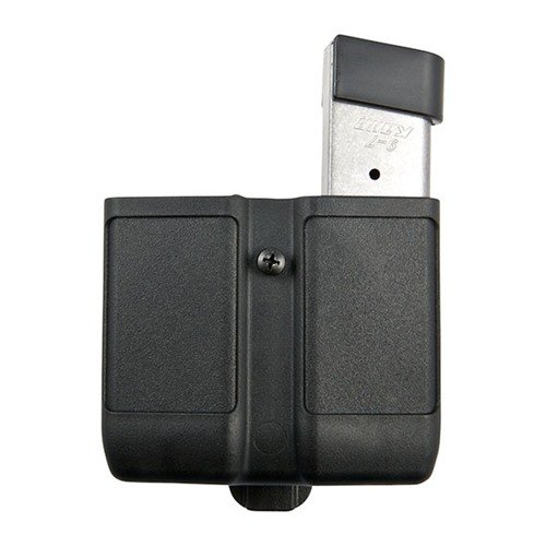 Blackhawk Double Mag Case har en inbyggd spännfjäder som säkert håller två single stack magasin, justerbar bältesklämma och en smal profil för bekväm användning.