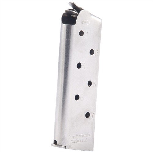 Chip McCormick's 1911 Officer 7RD .45 ACP magasin erbjuder extra kapacitet och pålitlig matning med avancerad feed lip-geometri och slitstål i rostfritt.