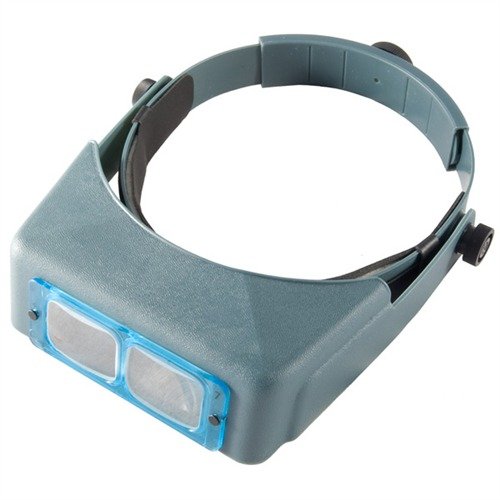 OPTIVISOR No. 7 erbjuder justerbar huvudband, lättviktsdesign och högkvalitativa optiska glaslinser för perfekt förstoringsklarhet, även över vanliga glasögon.