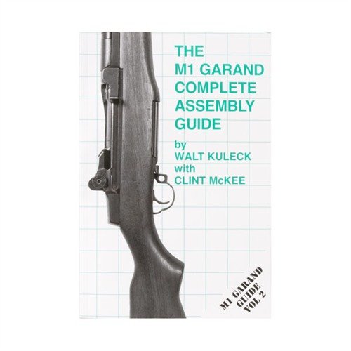 Lär dig montera och demontera M1 Garand med denna guide, fylld med bilder, tips och tricks för reparationer och tävlingskrav.
